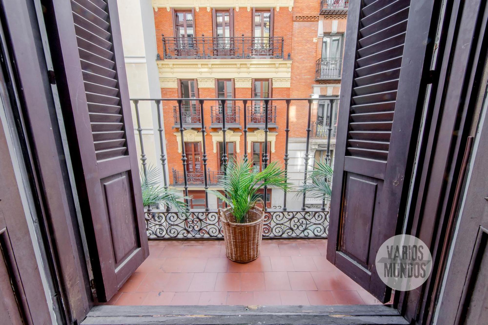 Descanso Para 3 En Sol, Ven A Concepcion Jeronima Madrid Bagian luar foto